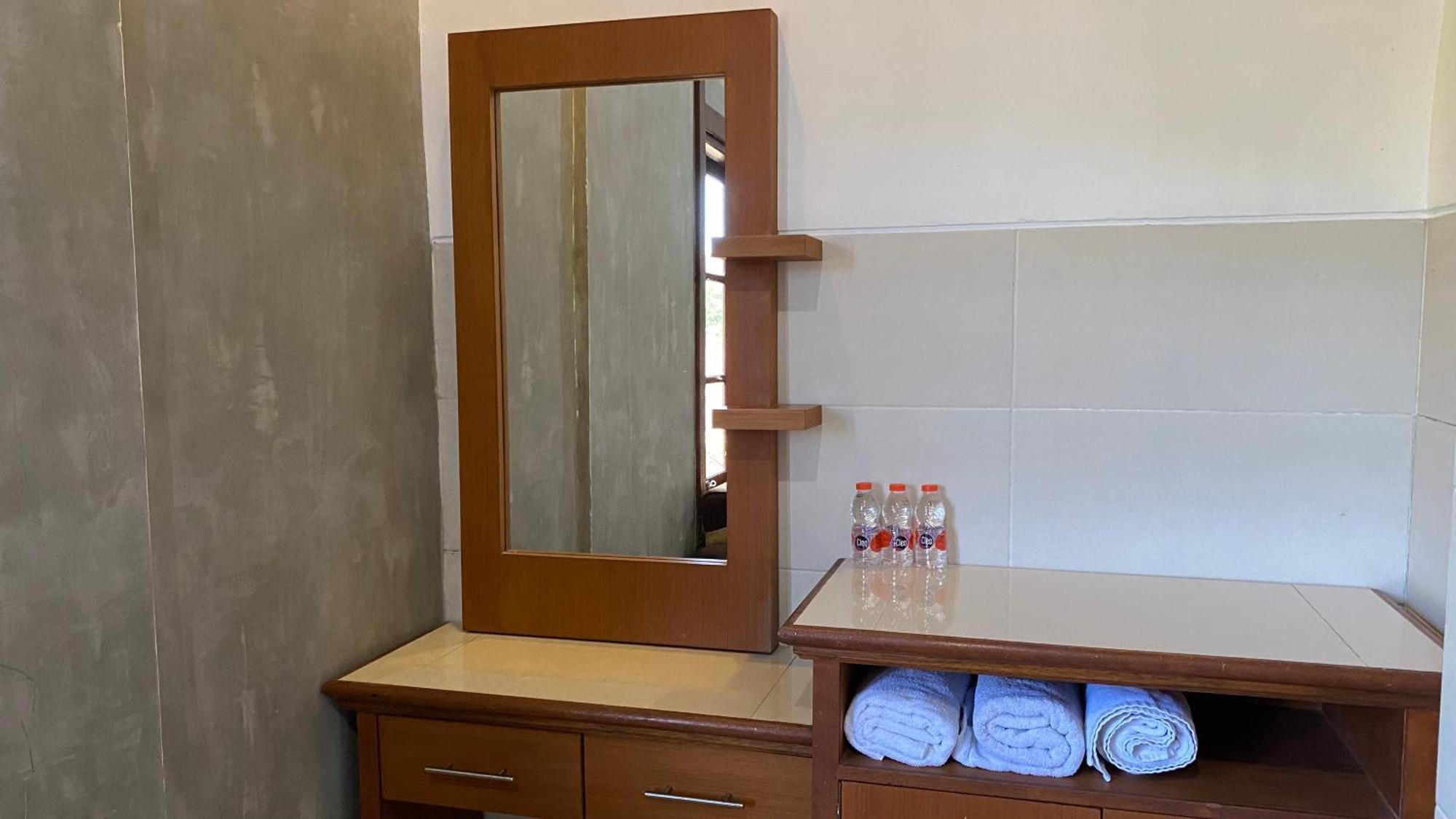 Sandat Hotel Legian Екстериор снимка