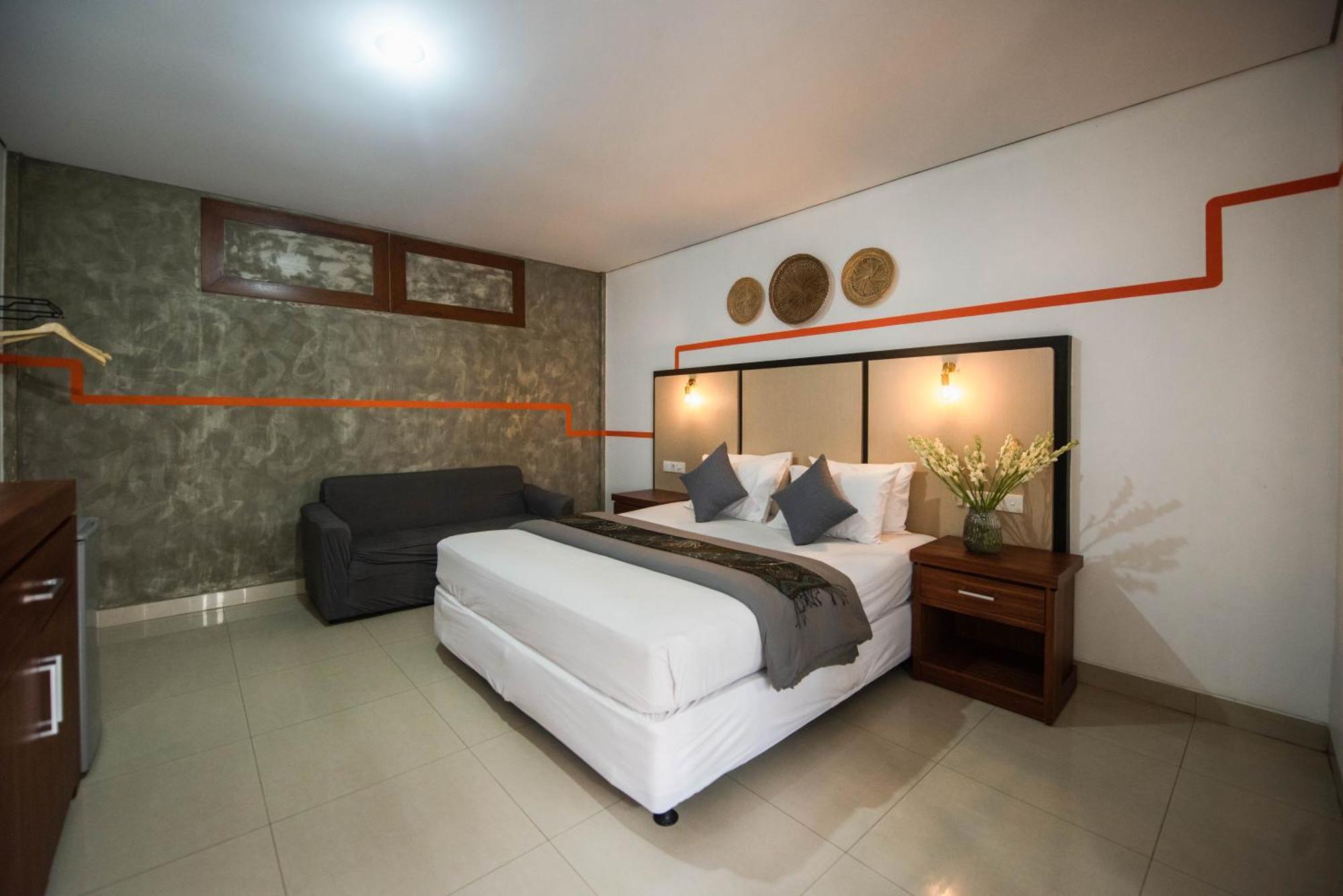 Sandat Hotel Legian Екстериор снимка